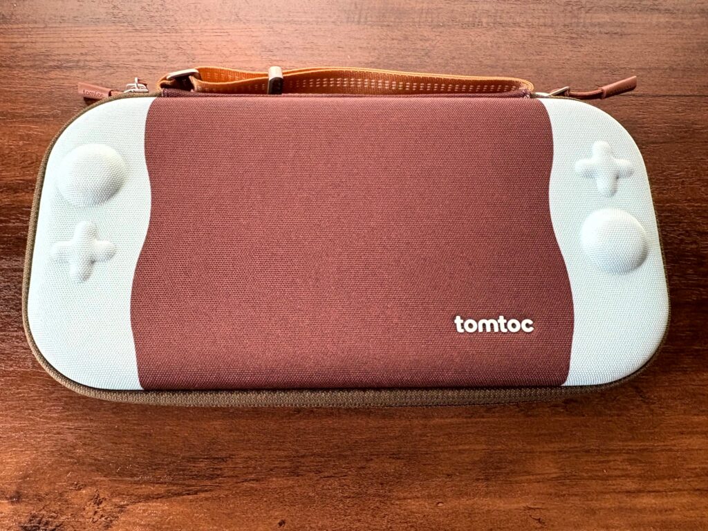 スリムでスマート。「G05S3 スリムケース」